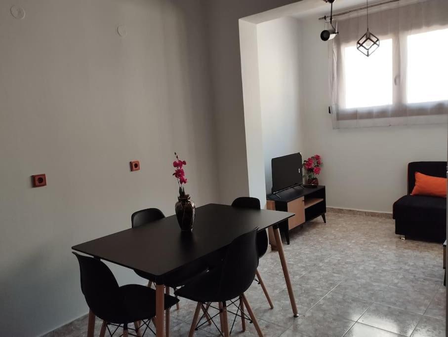 Appartement Familyhouse 1 à Chios Town Extérieur photo